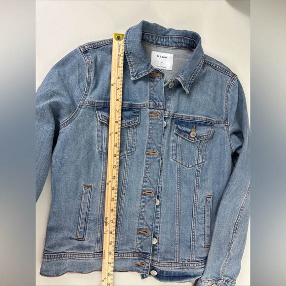 NWT Old Navy Denim Jacket Womens Sz M Blue Jeans Trucker Light Wash - Picture 6 of 8